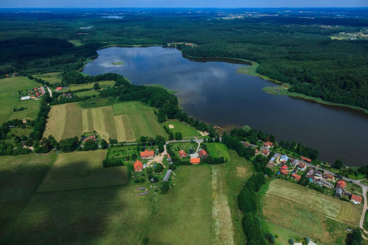 Rezydencja Pod Taborskimi Sosnami Ukta Exteriér fotografie